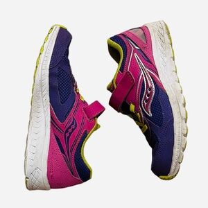 Saucony 3 kids sneakers velcro